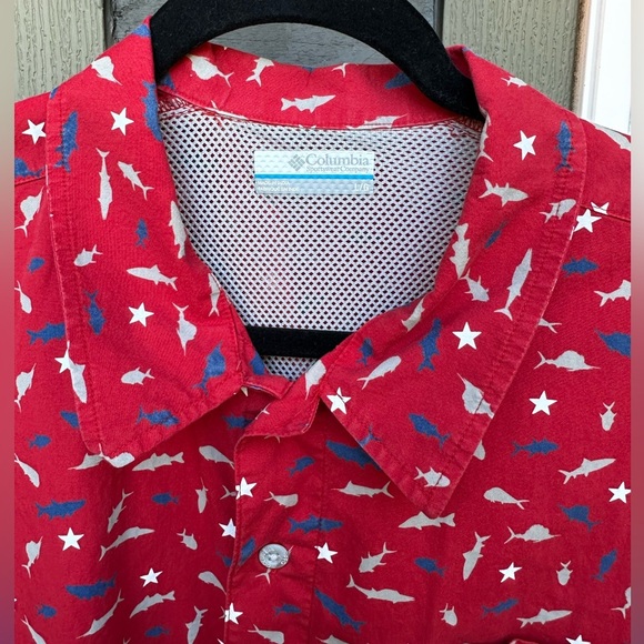 Columbia Men's Red Patterned Casual Button Down PFG Shirt Size Large - Picture 5 of 6
